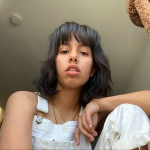 Meet your Posher, Monique